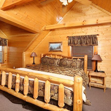 Rising Eagle Lodge - Eight Bedroom Pigeon Forge Ngoại thất bức ảnh